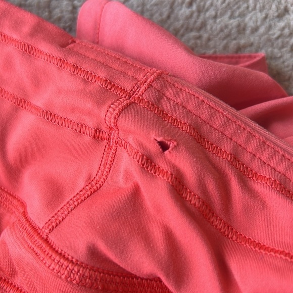 Lululemon Speed Up Short 2.5" Vermillion Pink - Picture 9 of 11